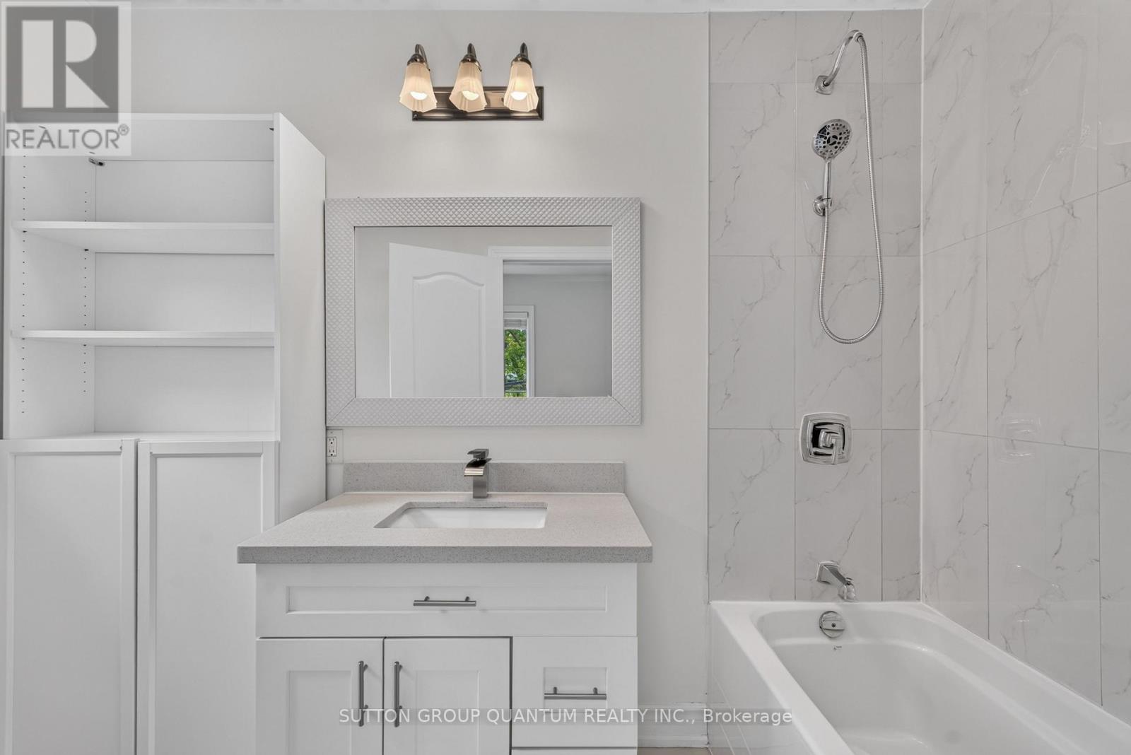 693 Greenwood Avenue, Toronto, Ontario  M4J 4B6 - Photo 21 - E13860348