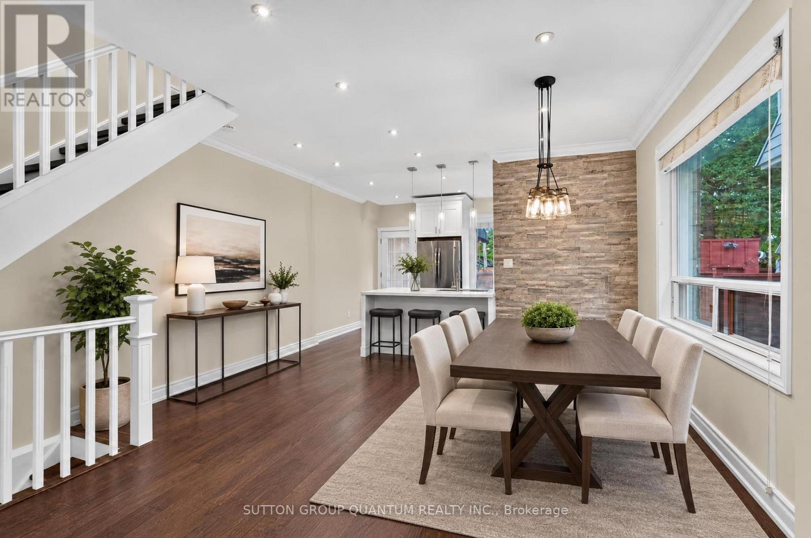 693 Greenwood Avenue, Toronto, Ontario  M4J 4B6 - Photo 7 - E13860348