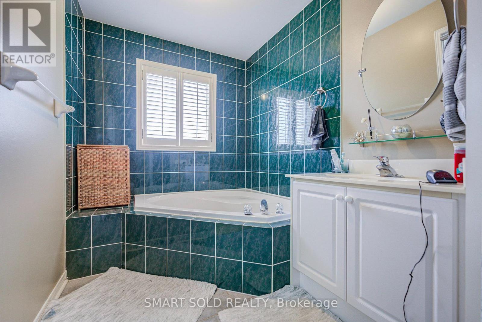 68 Harmony Road, Vaughan, Ontario  L4K 5G4 - Photo 31 - N13860332