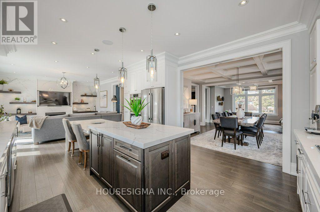 1298 Pinegrove Road, Oakville, Ontario  L6L 2X3 - Photo 12 - W13860324