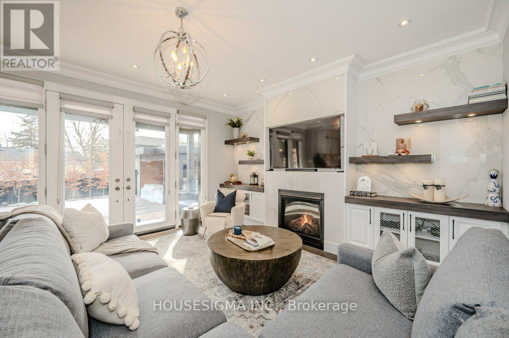 1298 Pinegrove Road, Oakville, Ontario  L6L 2X3 - Photo 19 - W13860324