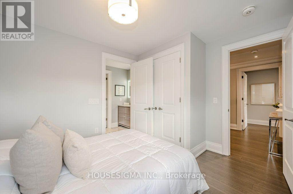 1298 Pinegrove Road, Oakville, Ontario  L6L 2X3 - Photo 29 - W13860324