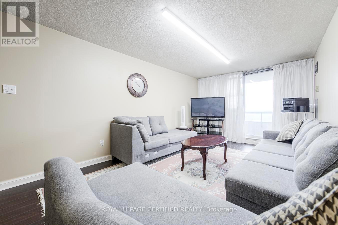 2107 - 22 Hanover Road, Brampton, Ontario  L6S 5K7 - Photo 13 - W13860336
