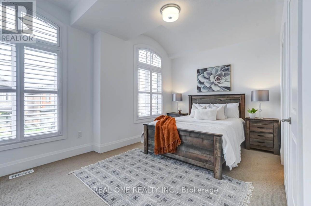 4157 Hillsborough Crescent, Oakville, Ontario  L6H 3P9 - Photo 15 - W13860342