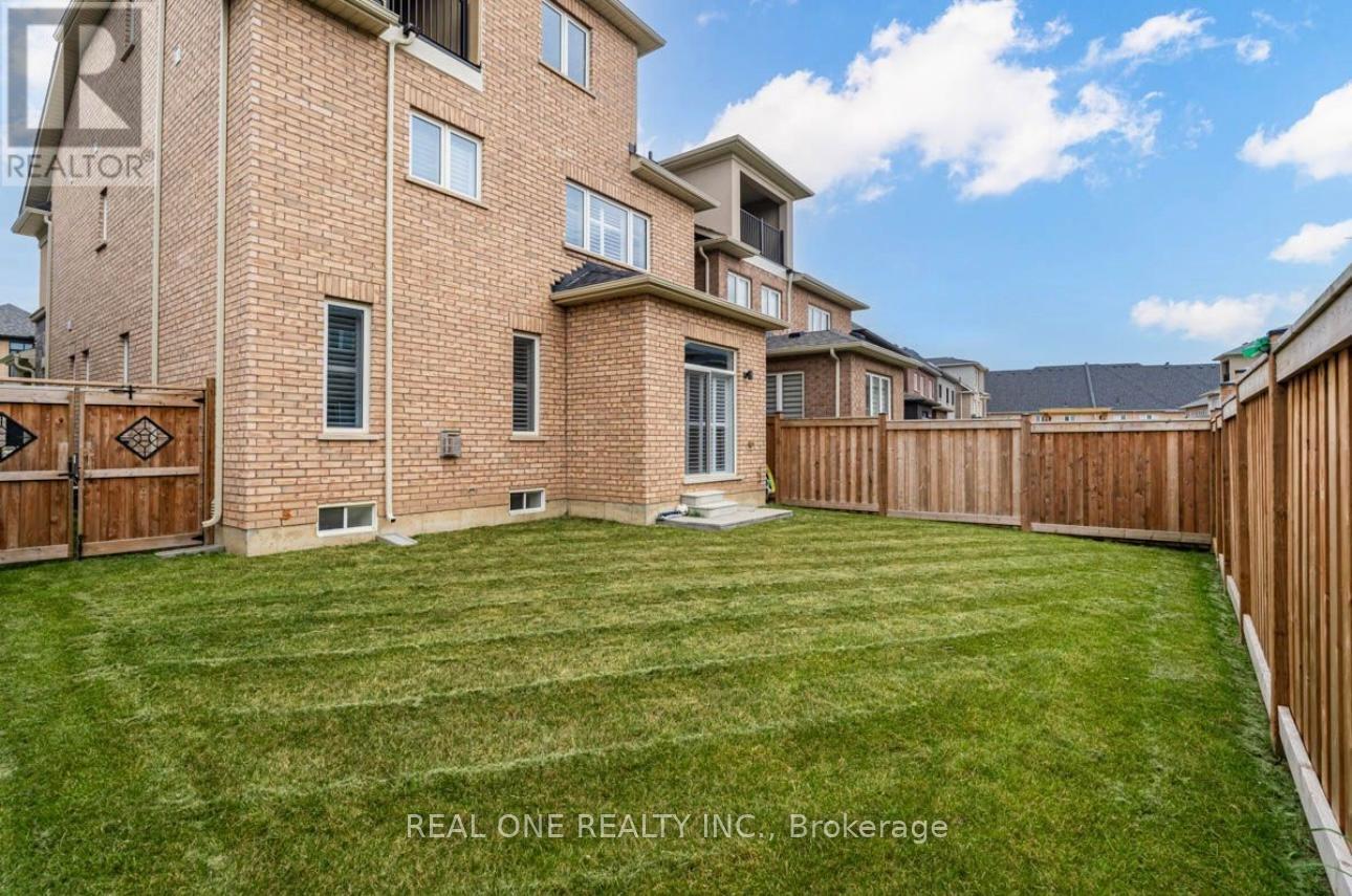 4157 Hillsborough Crescent, Oakville, Ontario  L6H 3P9 - Photo 33 - W13860342