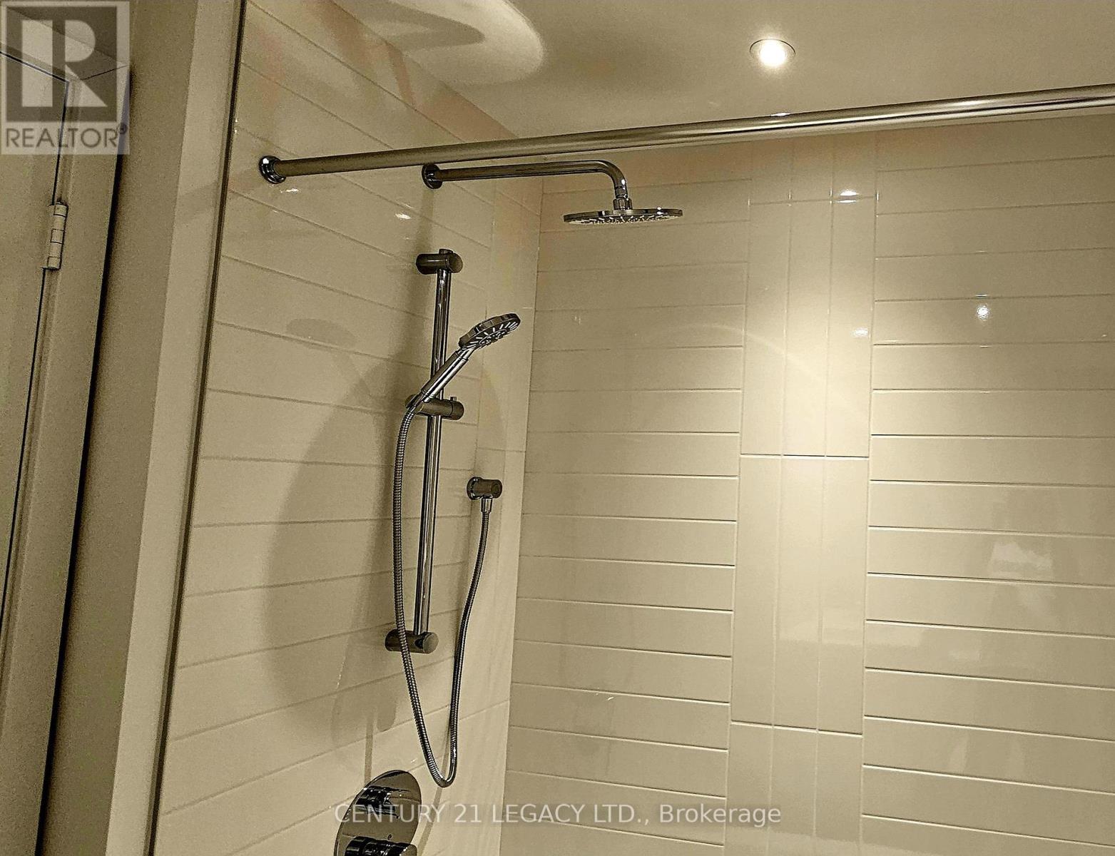 7505 - 448 Burnhamthorpe Road W, Mississauga, Ontario  L5B 0R4 - Photo 12 - W13860350
