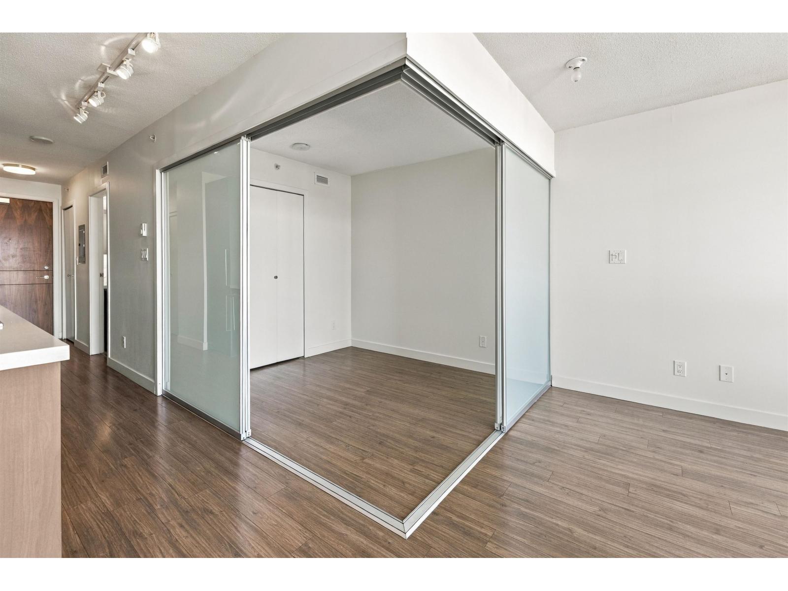 2611 13696 100 Avenue, Surrey, British Columbia  V3T 0L5 - Photo 9 - R3171820
