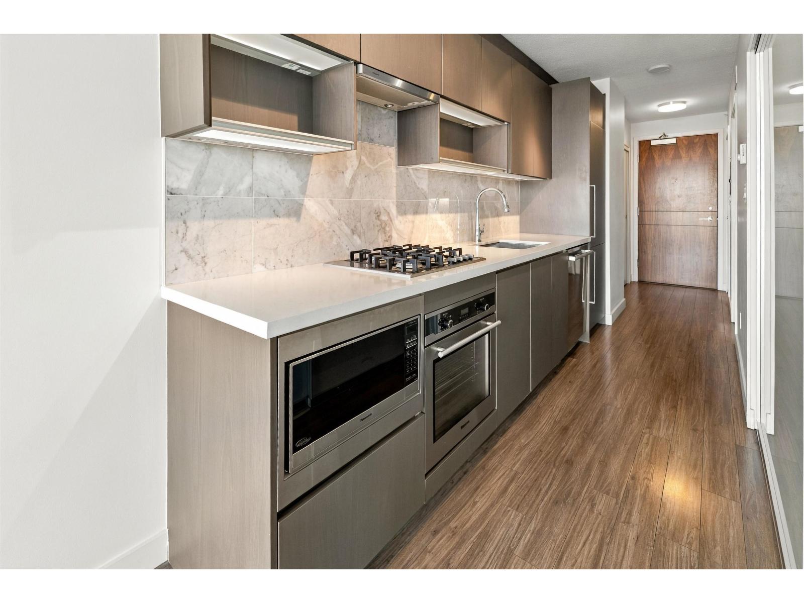 2611 13696 100 Avenue, Surrey, British Columbia  V3T 0L5 - Photo 4 - R3171820