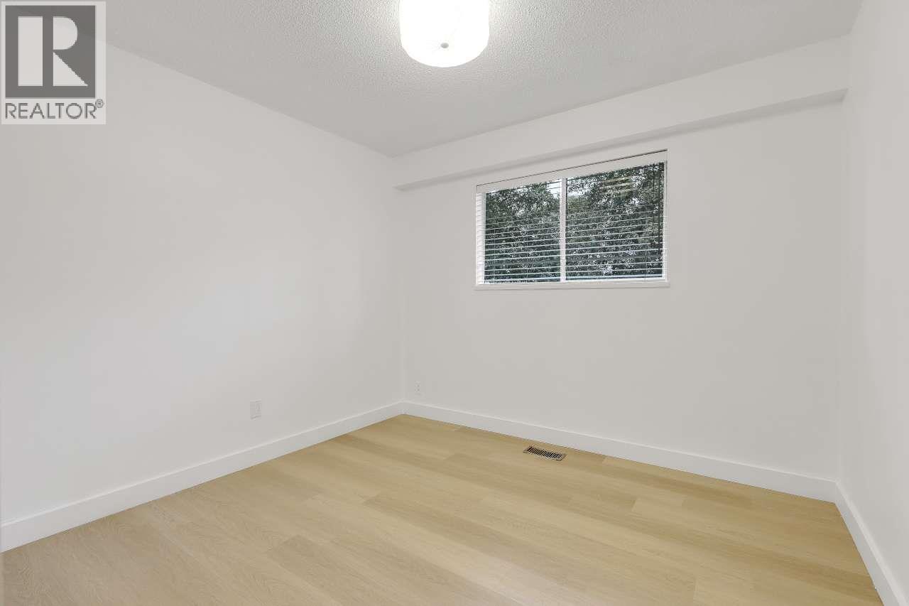 5517 18th Avenue, Tsawwassen, British Columbia  V4M 2J1 - Photo 12 - R3171050