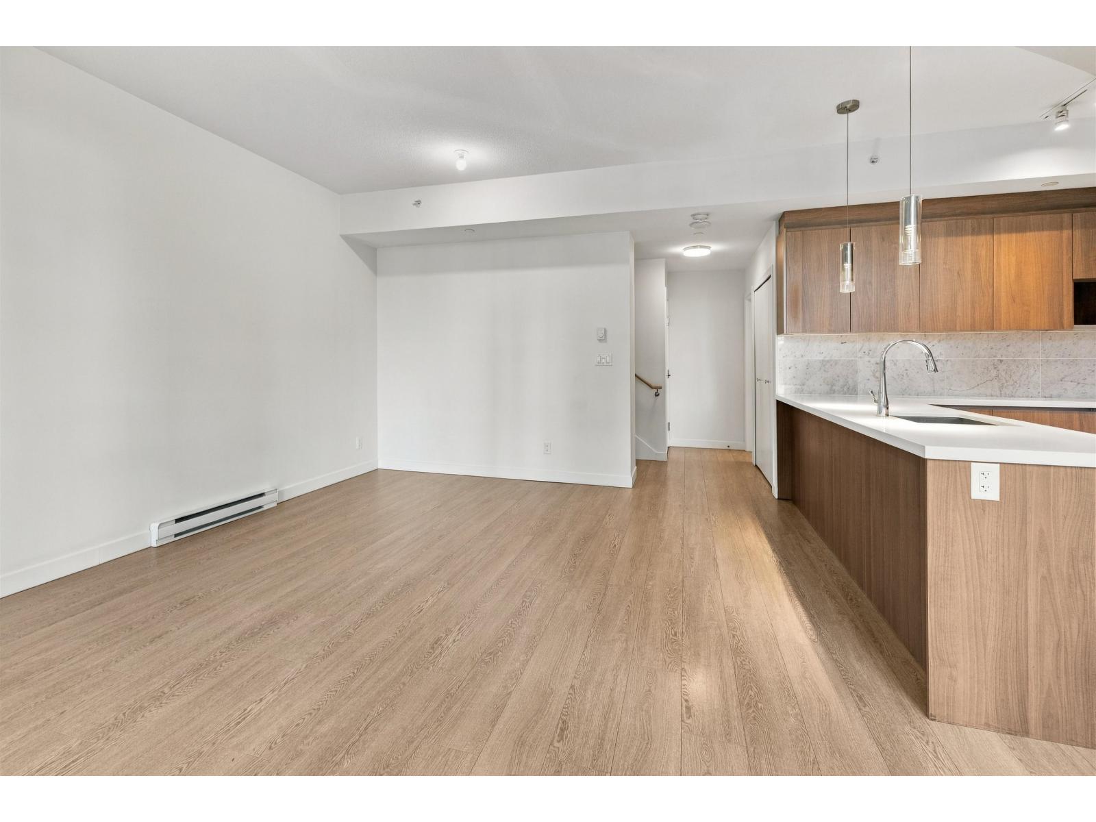 1 13720 100 Avenue, Surrey, British Columbia  V3T 0L5 - Photo 4 - R3163202