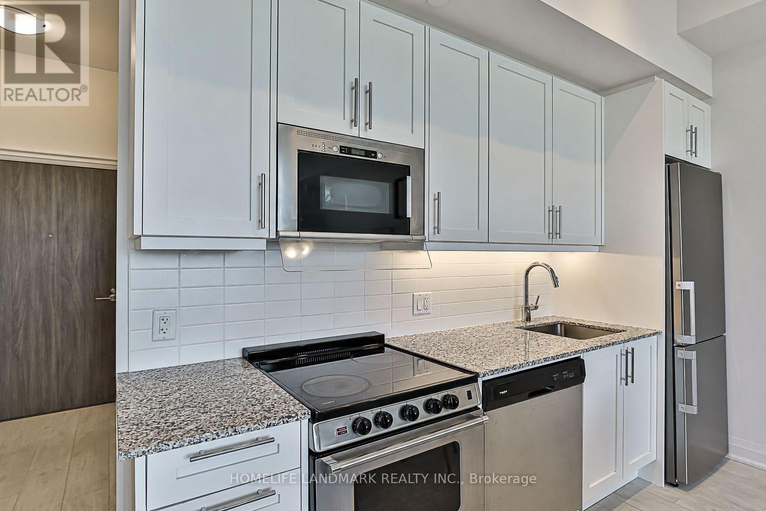 210 - 10 Gatineau Drive, Vaughan, Ontario  L4J 0L2 - Photo 16 - N13860374