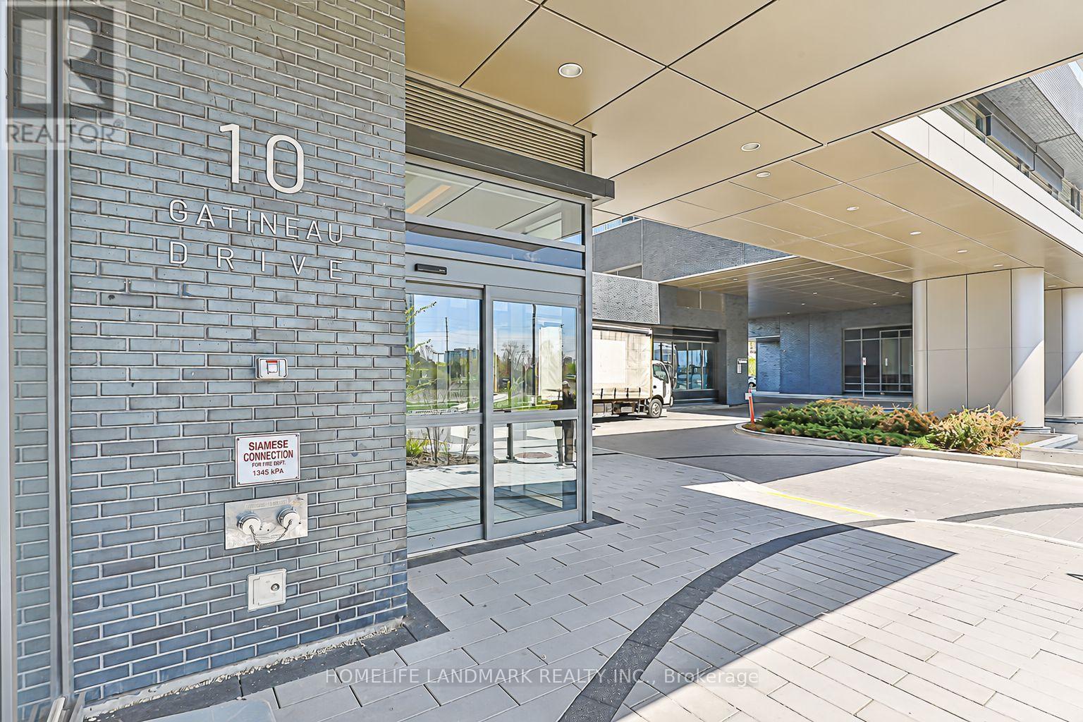 210 - 10 Gatineau Drive, Vaughan, Ontario  L4J 0L2 - Photo 2 - N13860374