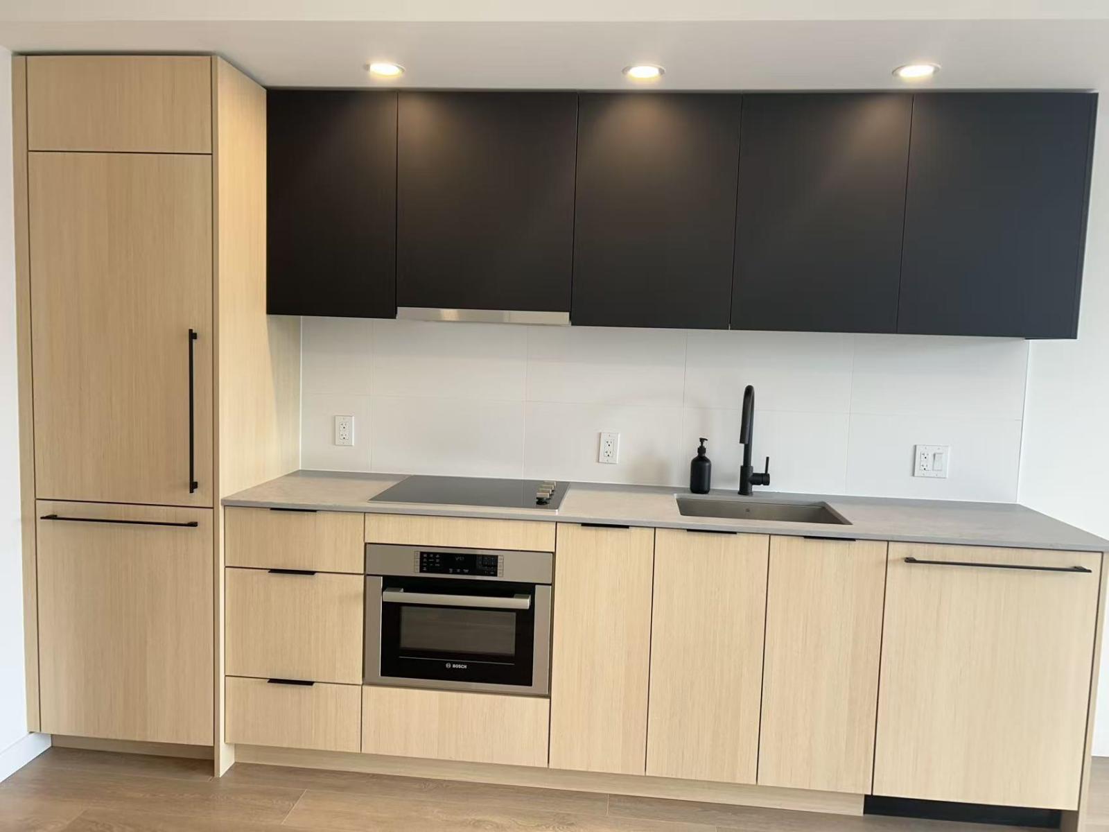 13738 CENTRAL AVENUE, Surrey, British Columbia