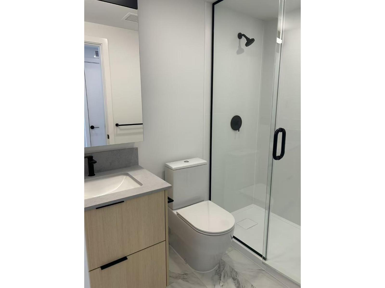 13738 Central Avenue, Surrey, British Columbia  V3T 0X5 - Photo 7 - R3172196