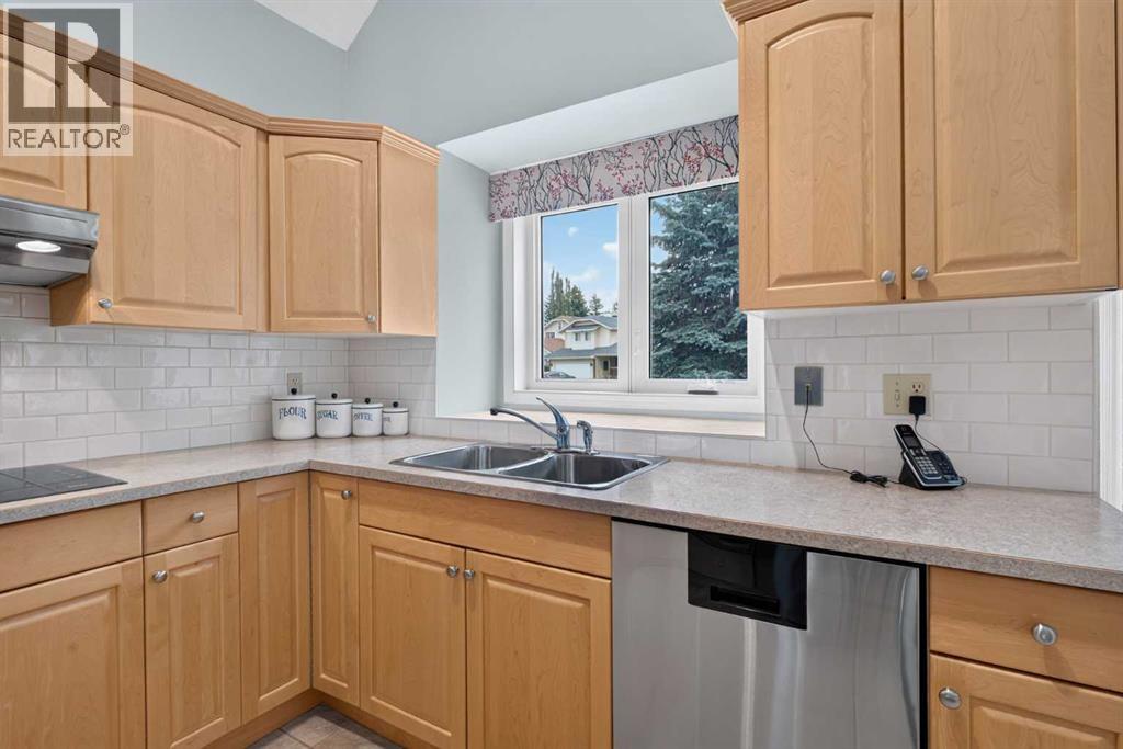 8516 Hawkford Gate Nw, Calgary, Alberta  T3G 2Y4 - Photo 15 - A2346686