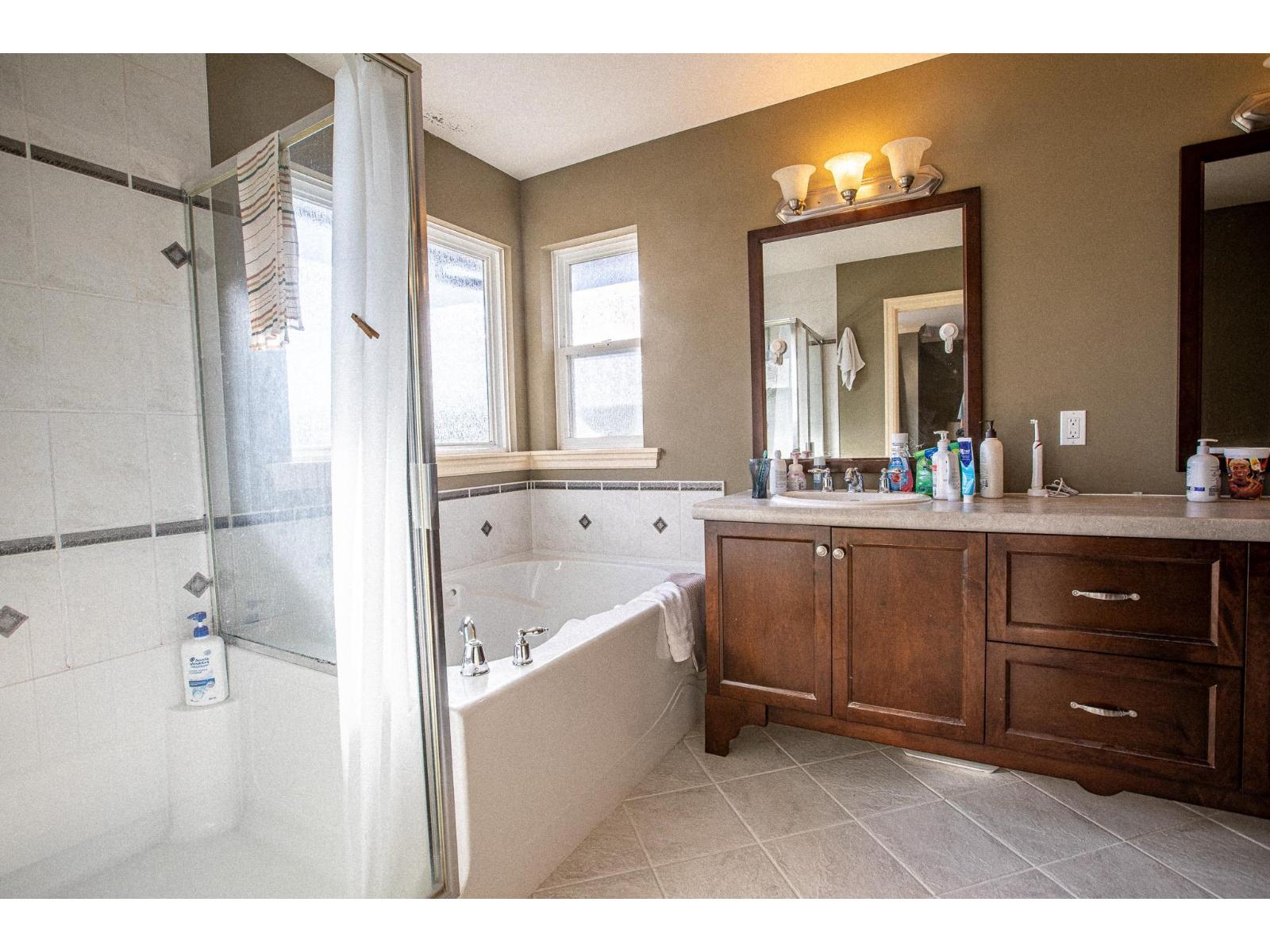 19096 68a Avenue, Surrey, British Columbia  V4N 5P4 - Photo 21 - R3170547