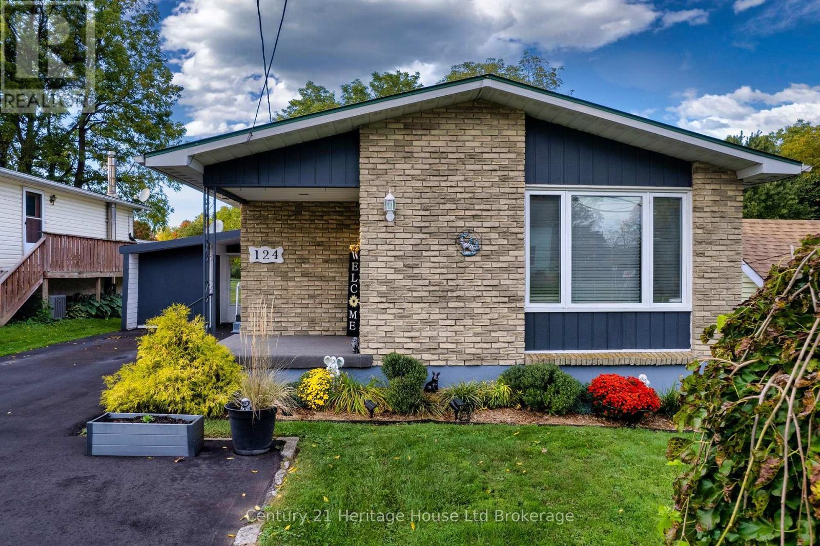 124 Innes Street, Ingersoll, Ontario  N5C 2R5 - Photo 3 - X13860432