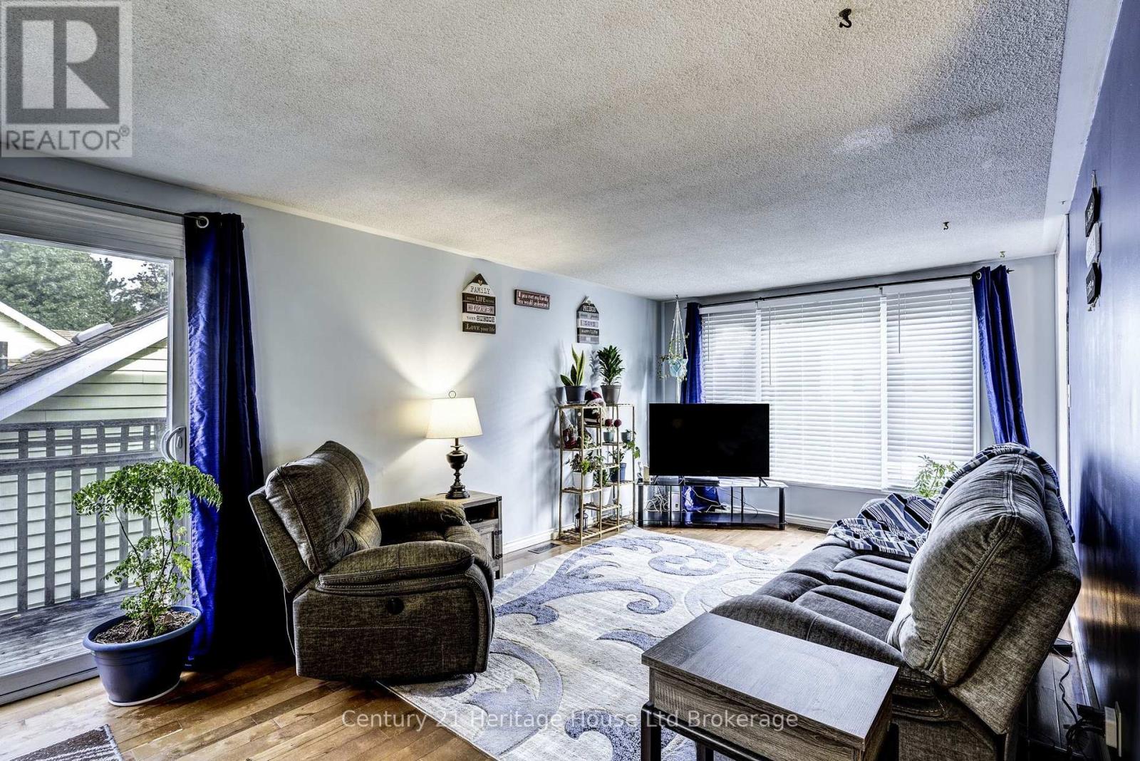 124 Innes Street, Ingersoll, Ontario  N5C 2R5 - Photo 8 - X13860432