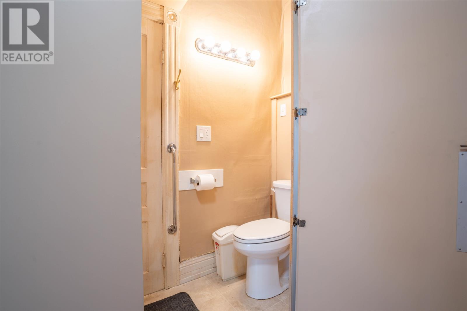 225 Beverley St, Sault Ste Marie, Ontario  P6A 1S1 - Photo 12 - SM262611