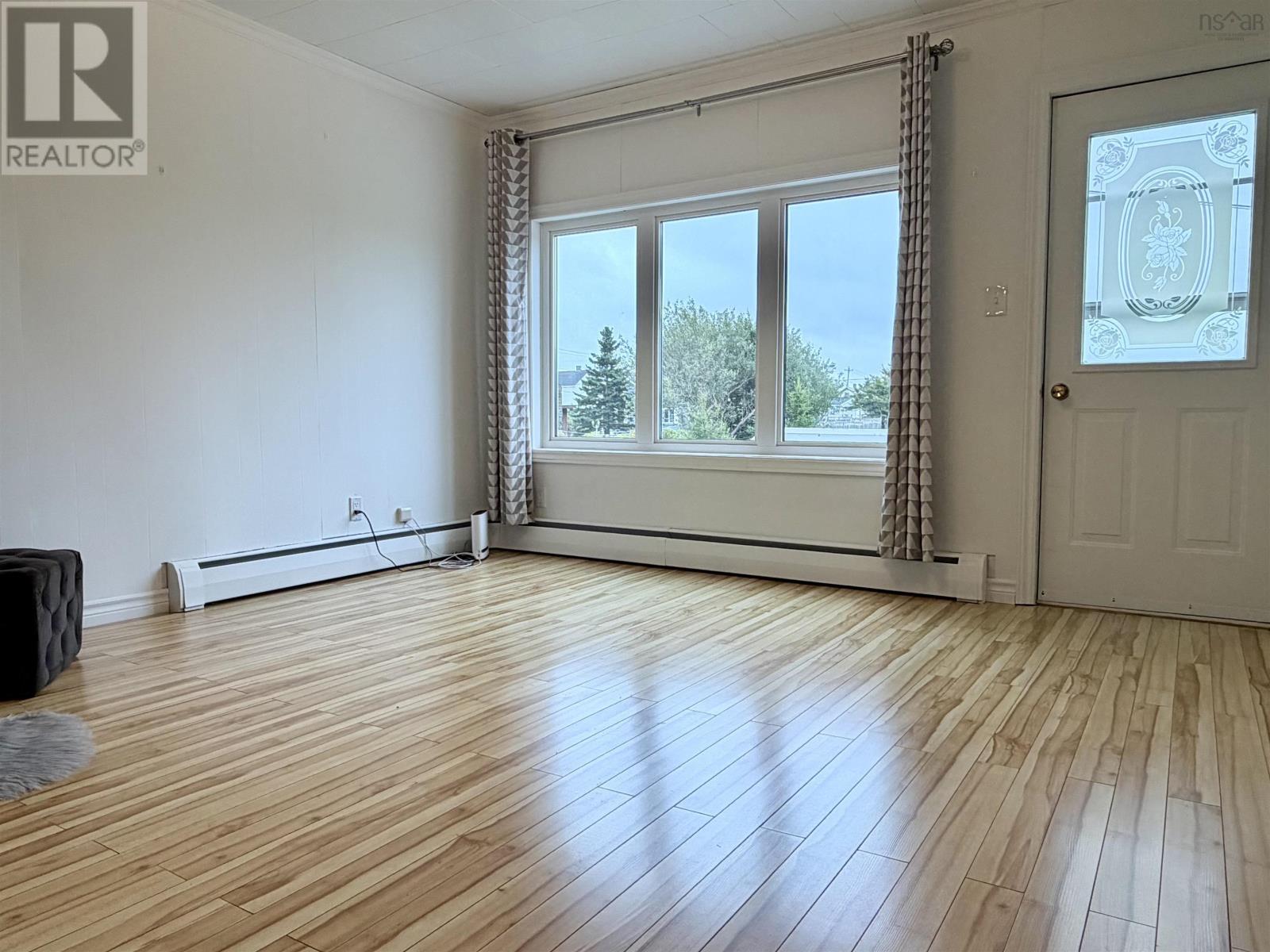 174 Maclean Street, Donkin, Nova Scotia  B1A 6R3 - Photo 17 - 202625066
