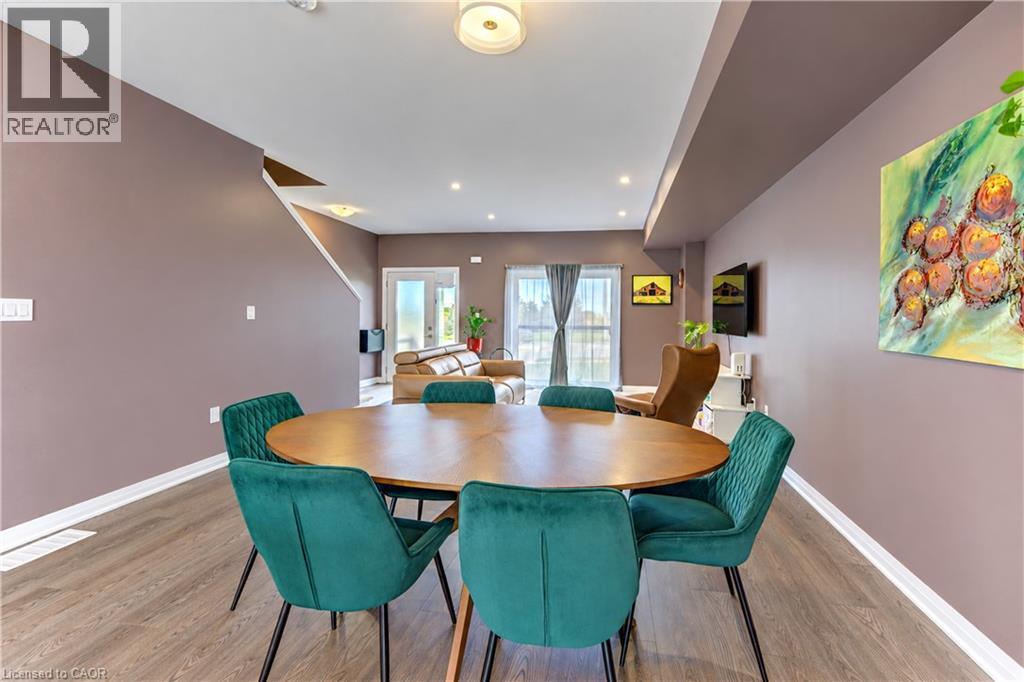 15 Benninger Drive, Kitchener, Ontario  N2E 0J4 - Photo 10 - 40868850