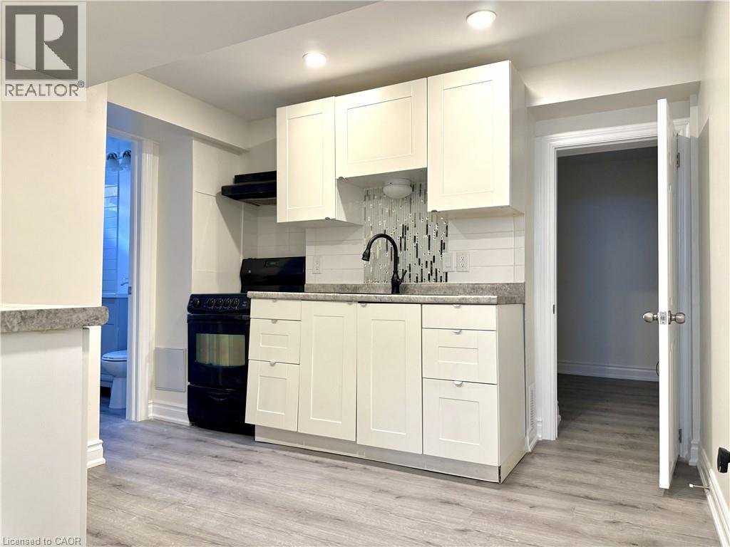 62 Bond Street Unit# 1, Kitchener, Ontario  N2H 4S5 - Photo 5 - 40868835