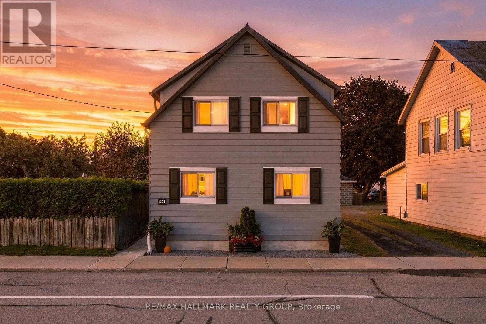 241 Lewis Street E, Edwardsburgh/cardinal, Ontario  K0E 1E0 - Photo 48 - X13859972