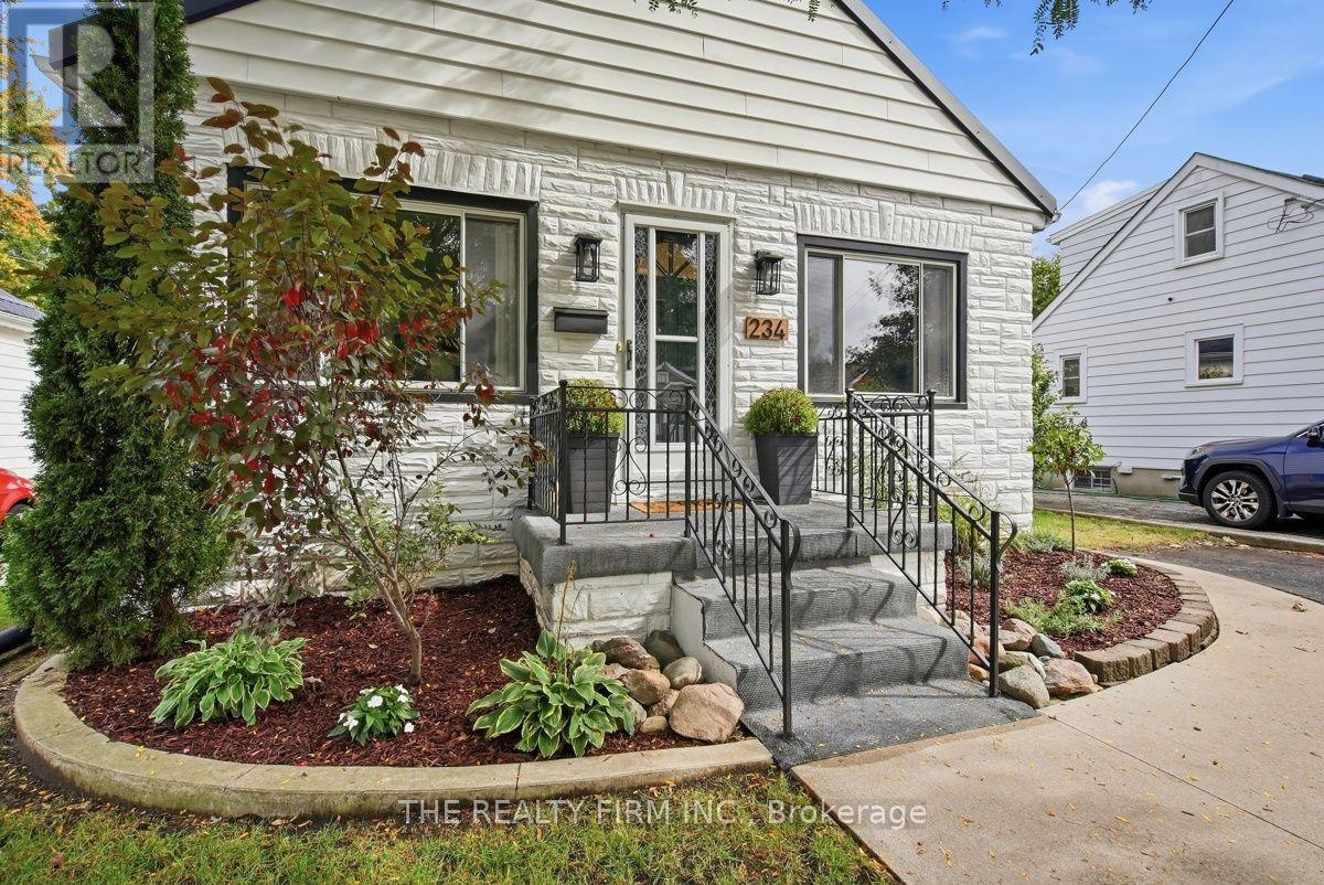 234 St Julien Street, London East, Ontario  N5Z 2N3 - Photo 3 - X13860424