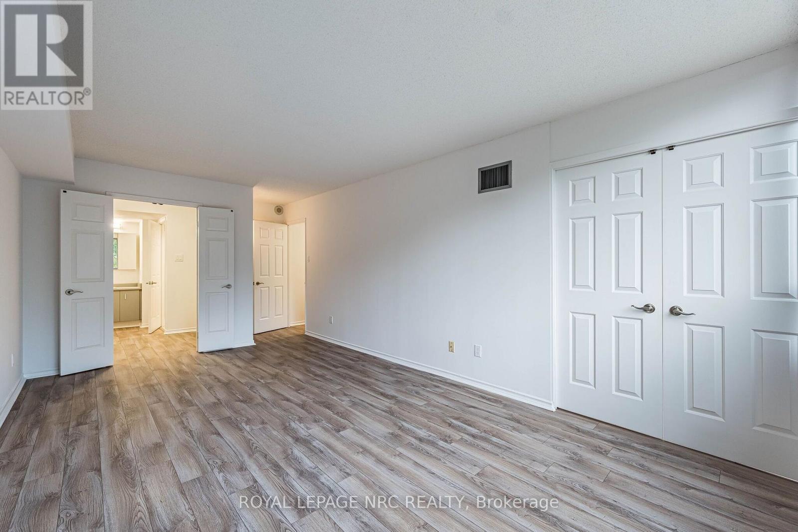 411 - 310 Mill Street S, Brampton, Ontario  L6Y 3B1 - Photo 34 - W13860412