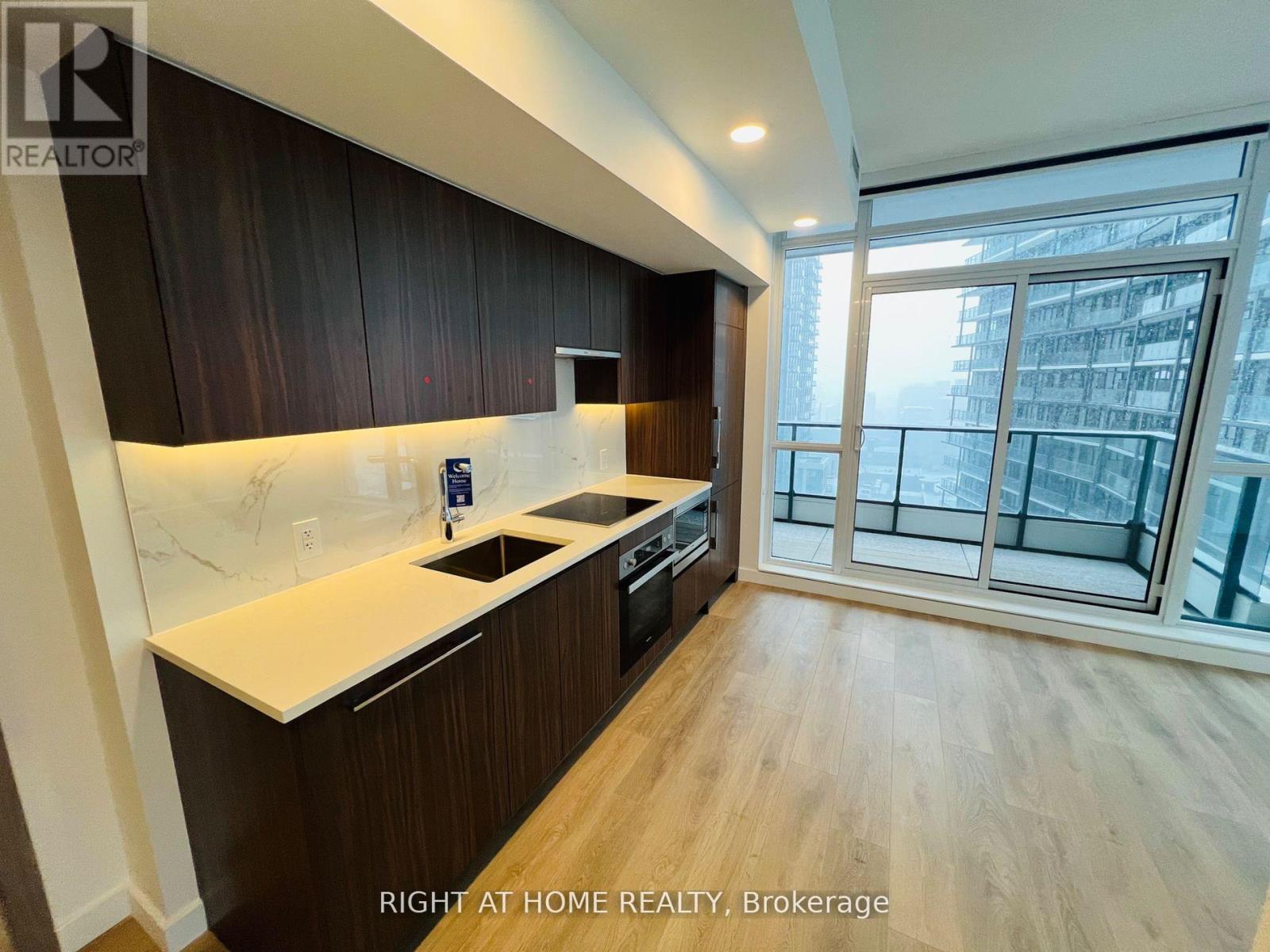 2311 - 38 Widmer Street, Toronto, Ontario  M5V 3M6 - Photo 13 - C13860426