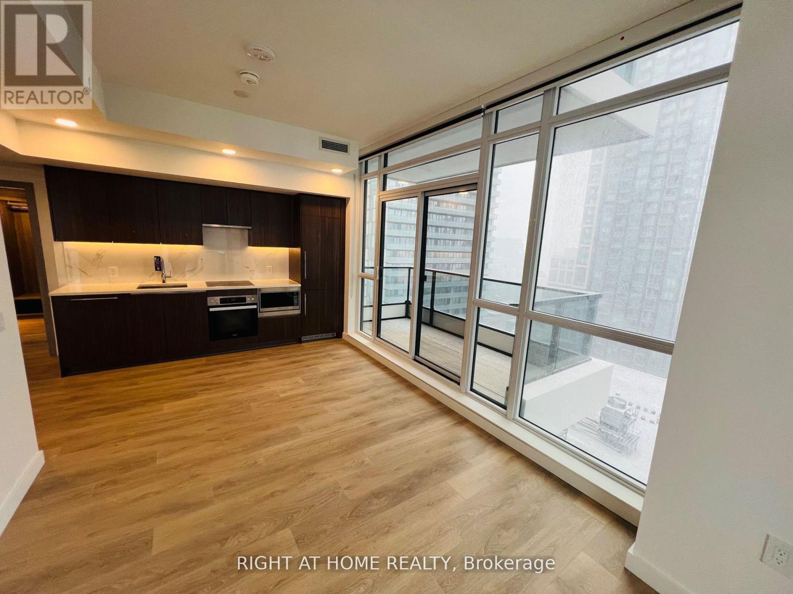 2311 - 38 Widmer Street, Toronto, Ontario  M5V 3M6 - Photo 14 - C13860426