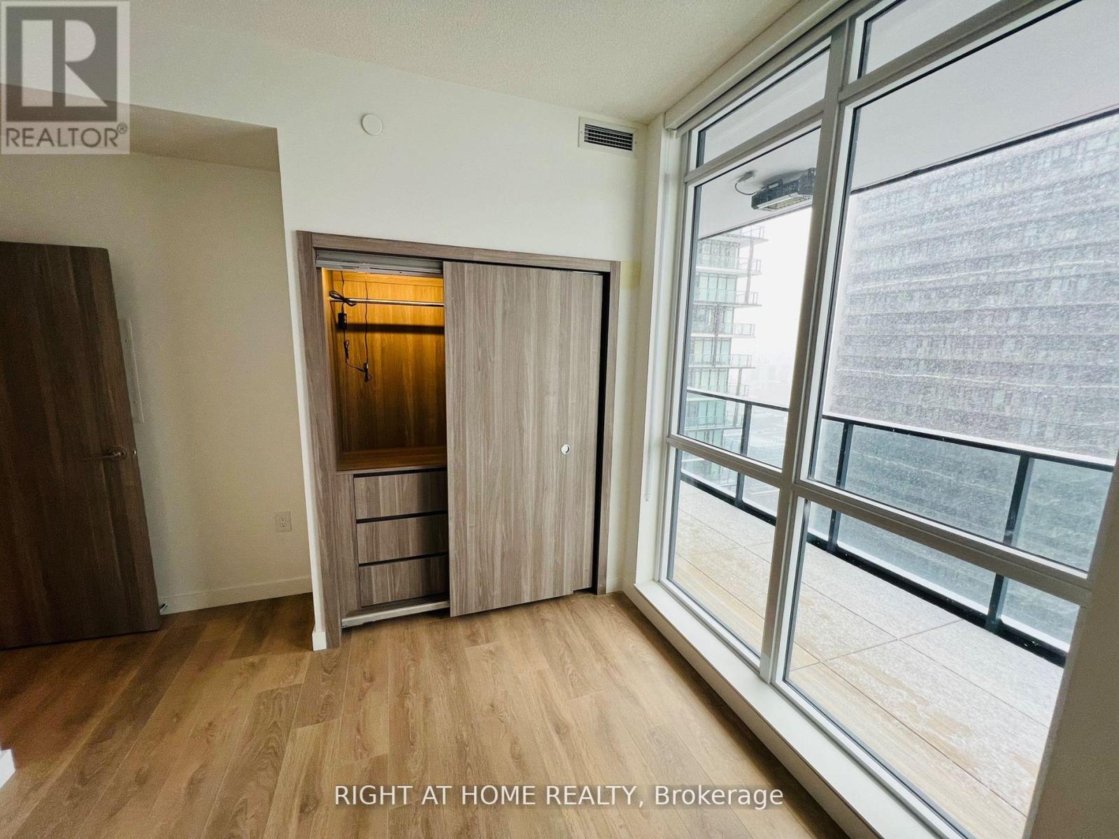 2311 - 38 Widmer Street, Toronto, Ontario  M5V 3M6 - Photo 25 - C13860426