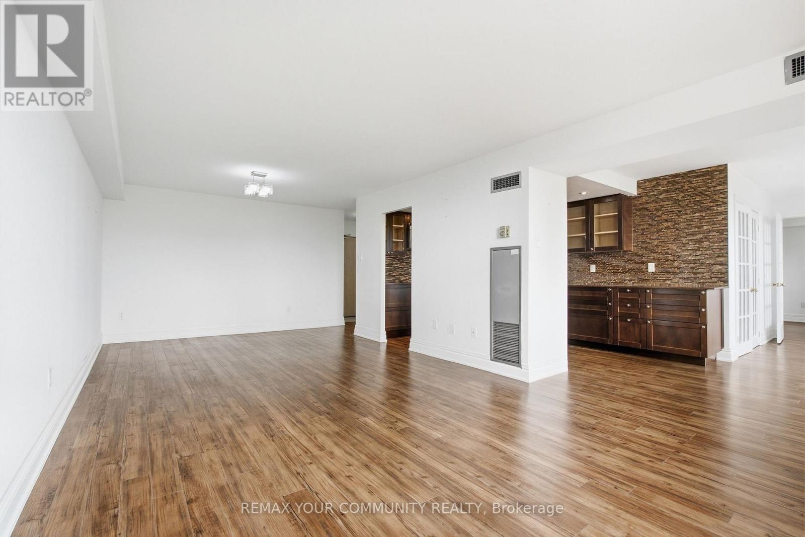 402 - 20 Harding Boulevard, Richmond Hill, Ontario  L4C 9S4 - Photo 10 - N13860422