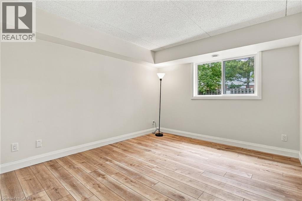 3085 Kingsway Drive Unit# 13, Kitchener, Ontario  N2C 2P2 - Photo 17 - 40863596