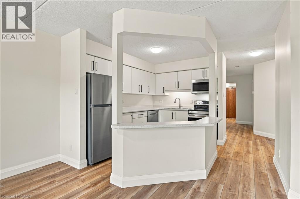 3085 Kingsway Drive Unit# 13, Kitchener, Ontario  N2C 2P2 - Photo 9 - 40863596