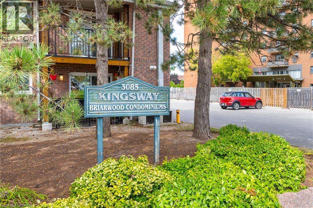 3085 Kingsway Drive Unit# 13, Kitchener, Ontario  N2C 2P2 - Photo 3 - 40863596