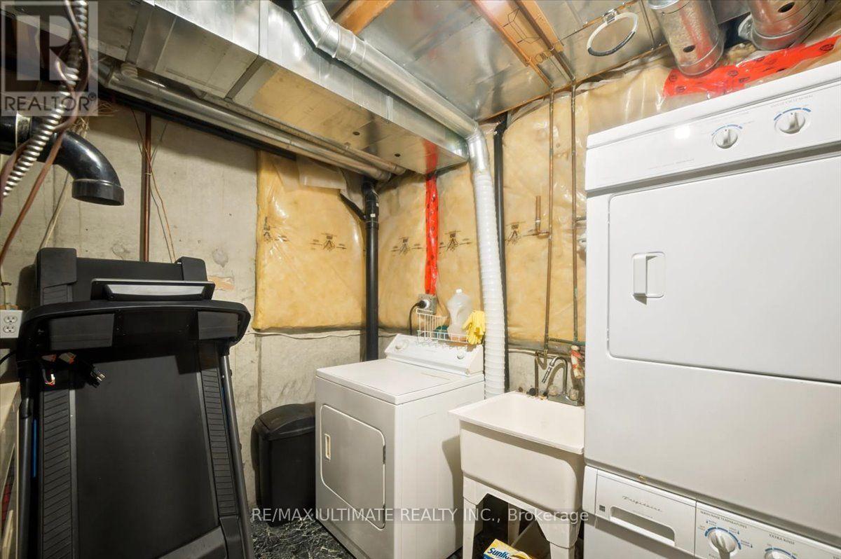 50 Sam Frustaglio Drive, Toronto, Ontario  M9N 3Y6 - Photo 28 - W13860410