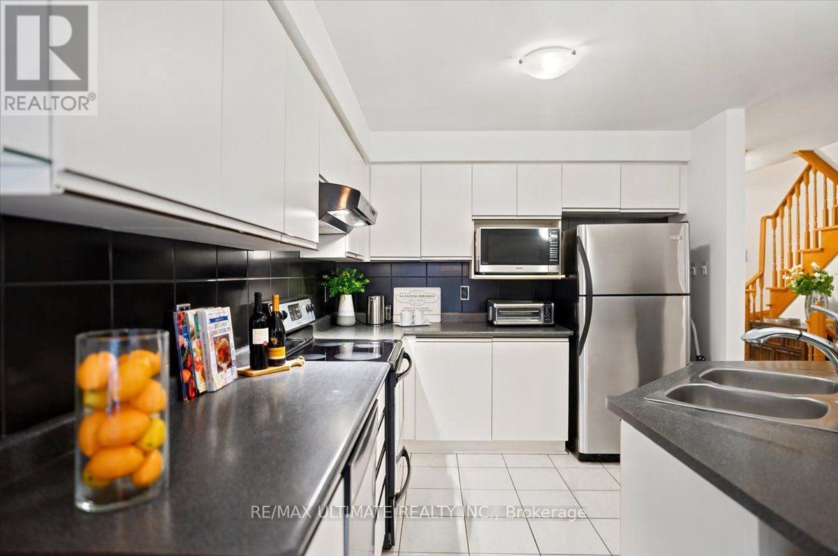 50 Sam Frustaglio Drive, Toronto, Ontario  M9N 3Y6 - Photo 8 - W13860410