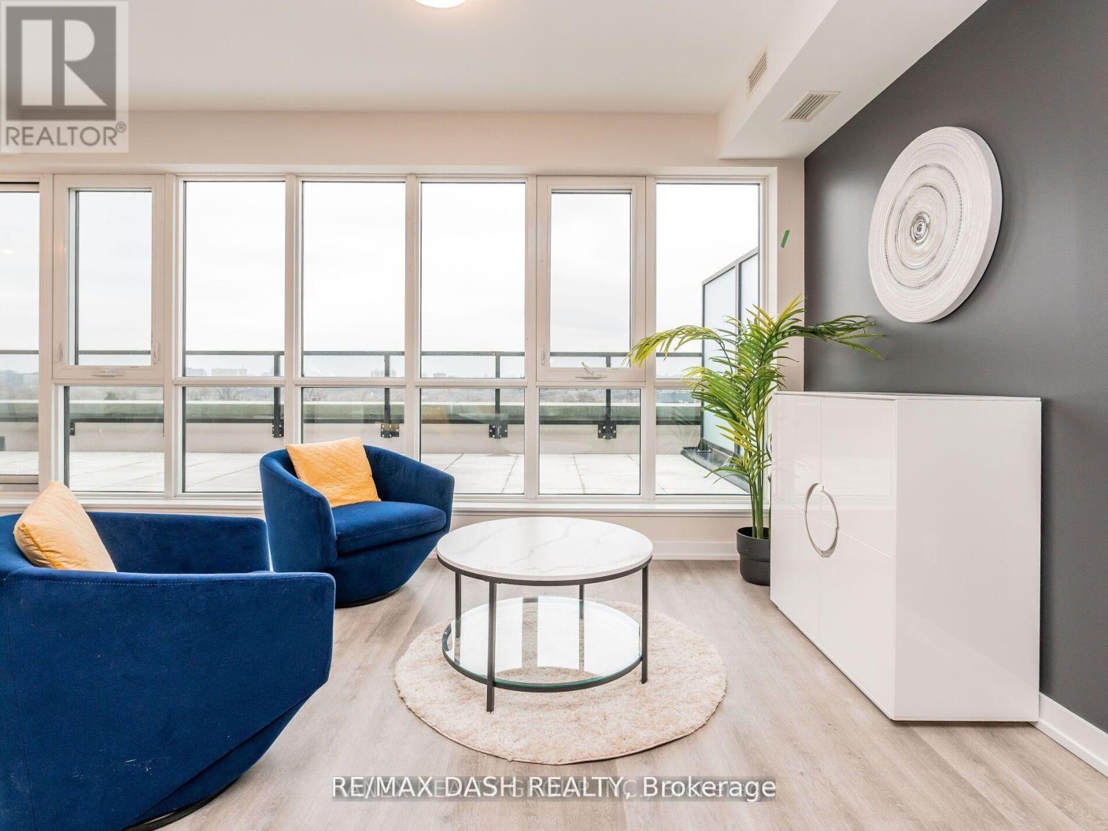 723 - 2300 St. Clair Avenue W, Toronto, Ontario  M6N 1K8 - Photo 12 - W13860462