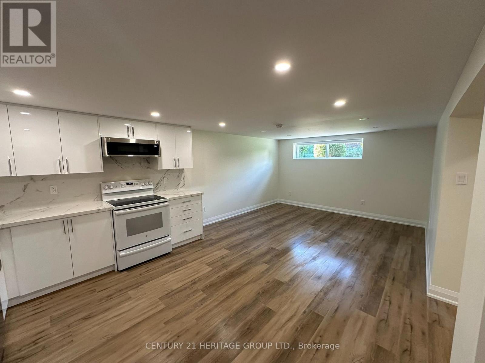 Basement - 49 Larstone Avenue, Toronto, Ontario  M8Z 2N7 - Photo 2 - W13860492