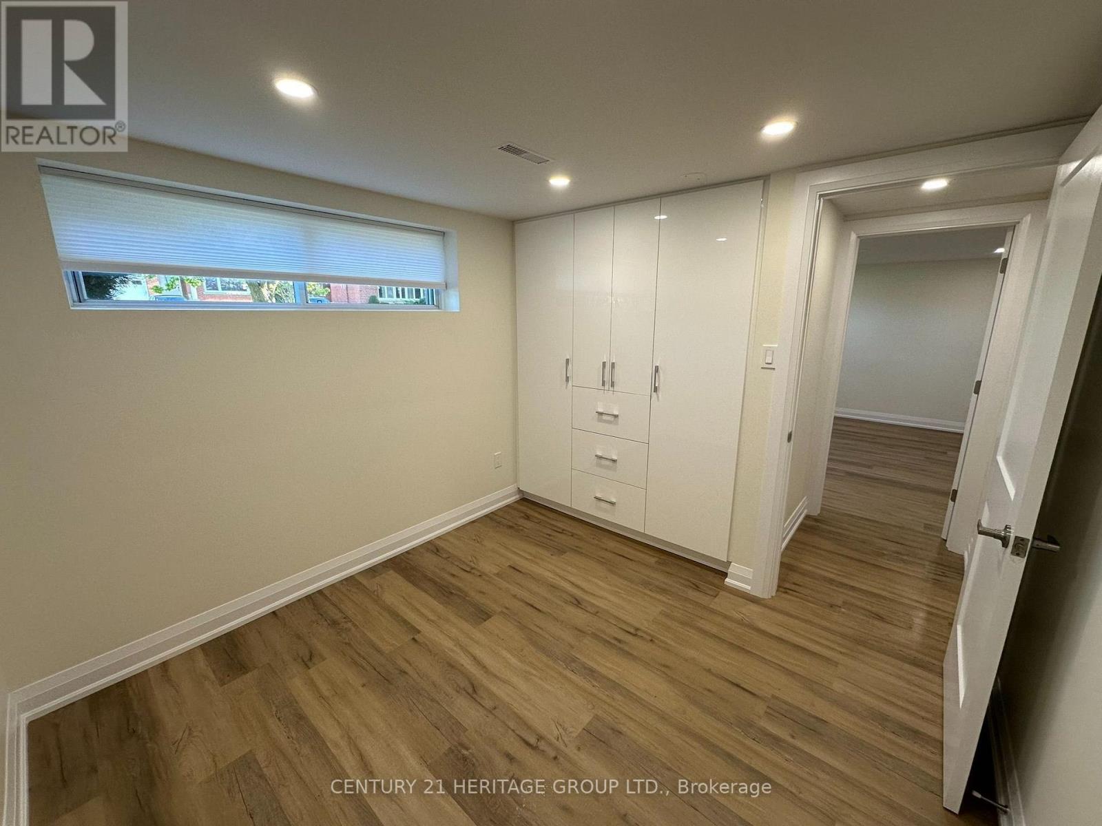 Basement - 49 Larstone Avenue, Toronto, Ontario  M8Z 2N7 - Photo 8 - W13860492