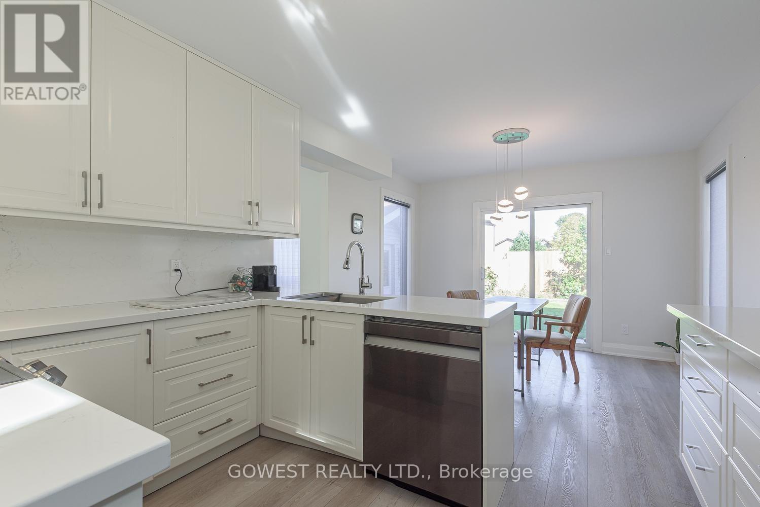 127 Valera Drive, Hamilton, Ontario  L8E 4S9 - Photo 17 - X13860468