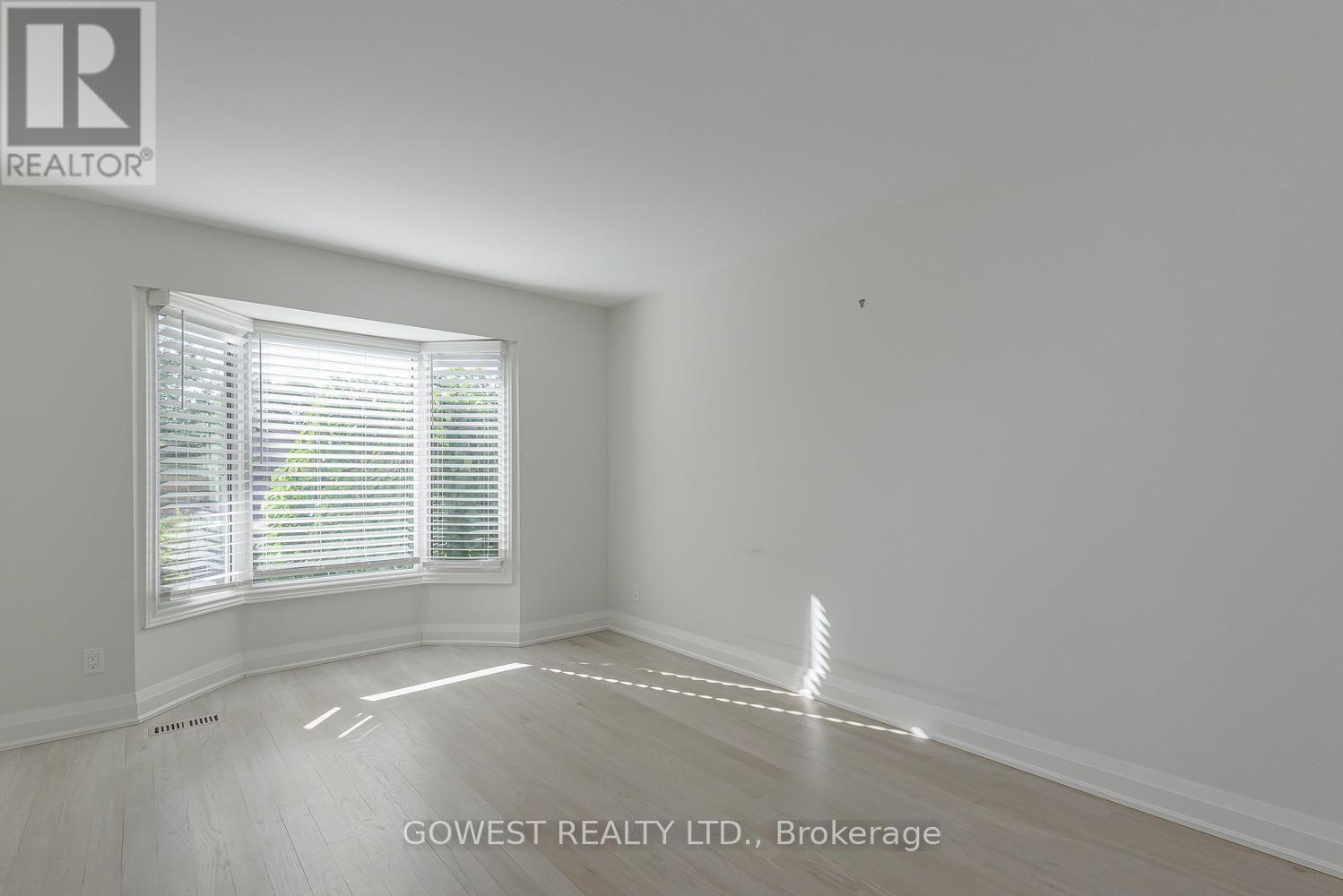 127 Valera Drive, Hamilton, Ontario  L8E 4S9 - Photo 6 - X13860468