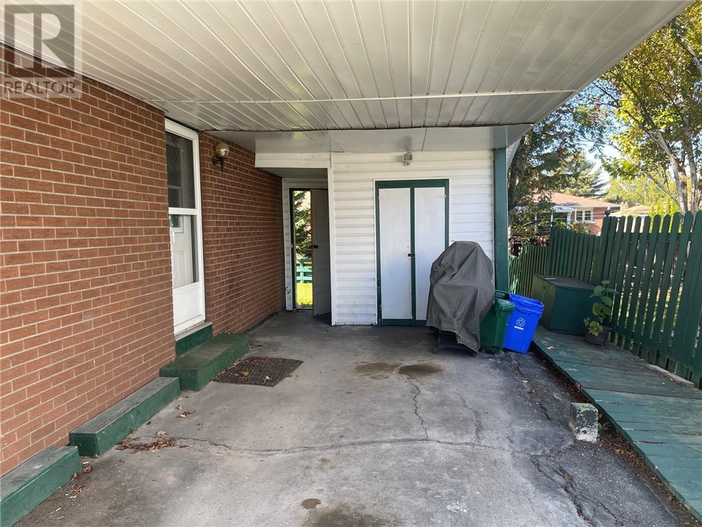 29 Caroline Court, Sudbury, Ontario  P3A 4H2 - Photo 6 - 2130709