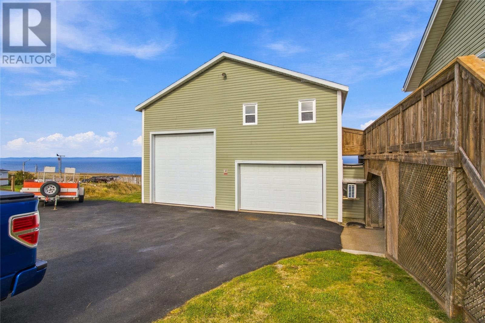 19 Hibbs Road, Bell Island — photo 36