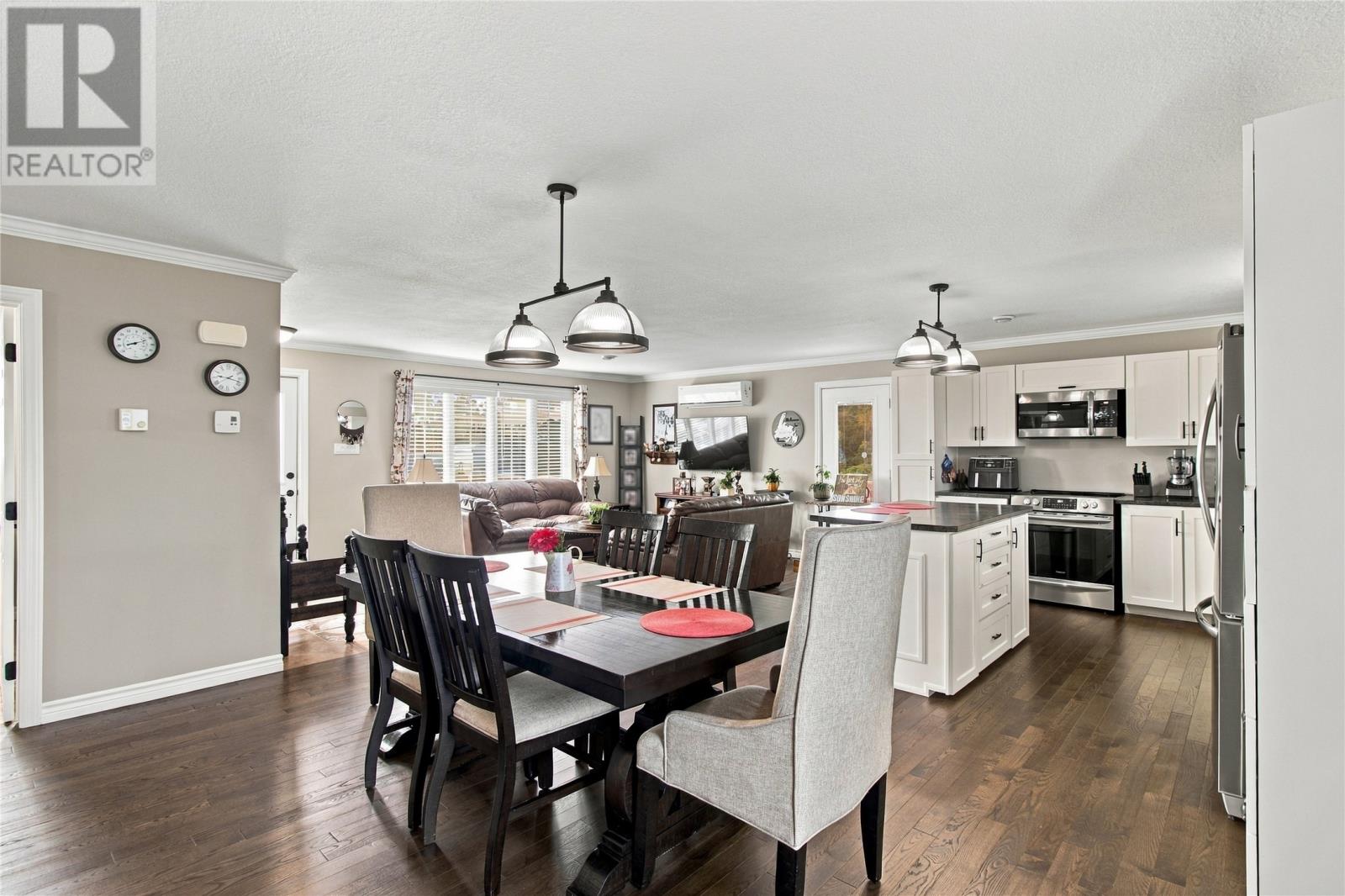 19 Hibbs Road, Bell Island — photo 9