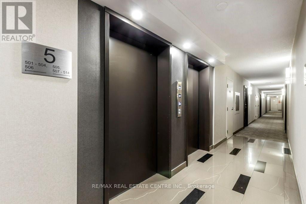 502 - 1270 Maple Crossing Blvd Boulevard, Burlington, Ontario  L7S 2J3 - Photo 6 - W13860510
