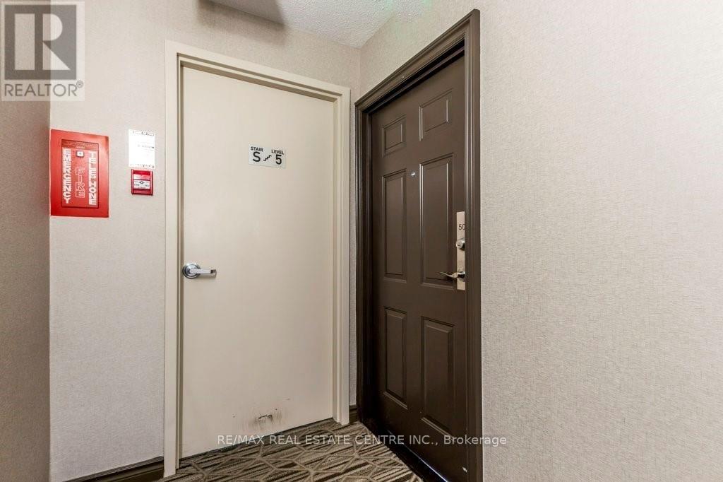 502 - 1270 Maple Crossing Blvd Boulevard, Burlington, Ontario  L7S 2J3 - Photo 7 - W13860510