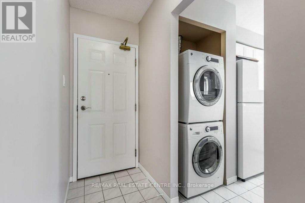 502 - 1270 Maple Crossing Blvd Boulevard, Burlington, Ontario  L7S 2J3 - Photo 9 - W13860510