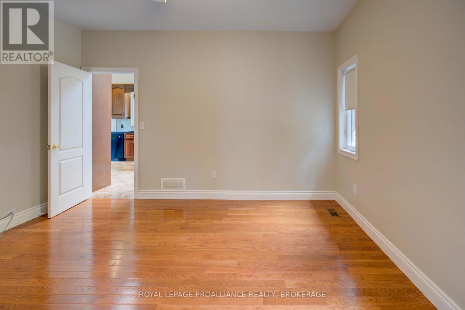 1133 Sassy Tree Lane, Frontenac, Ontario  K0H 1W0 - Photo 23 - X12917892